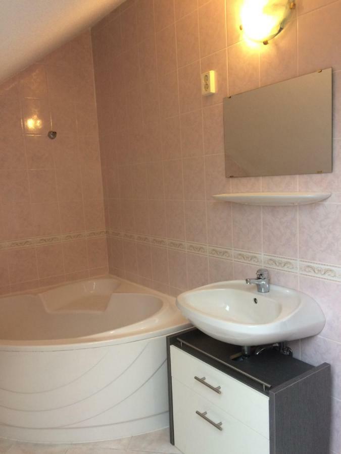 Mary Apartment Шиофок Экстерьер фото