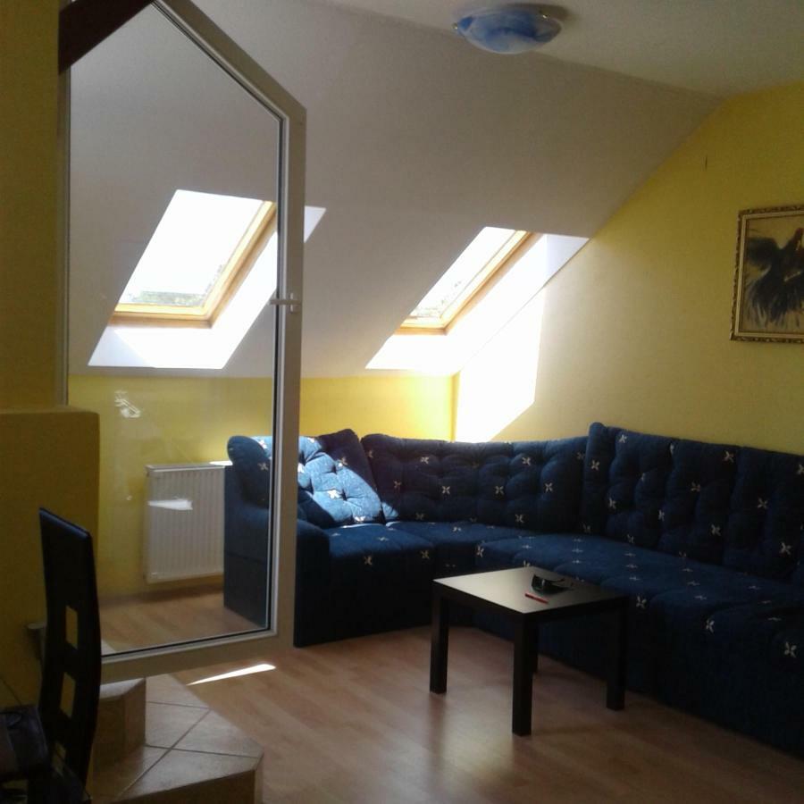 Mary Apartment Шиофок Экстерьер фото
